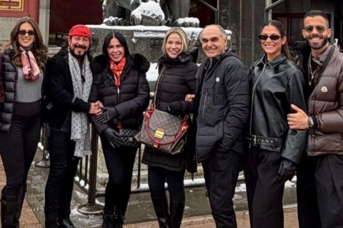 Bell Marques viaja com família para a China após shows no Carnaval