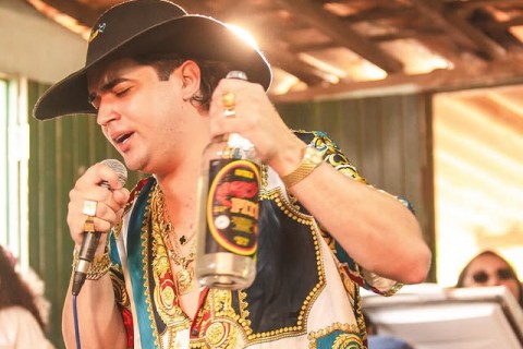 Com "De Bar em Bar 9", Natanzinho Lima já figura entre os vídeos em alta no YouTube Brasil