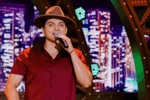 Filho do Piseiro anima celebração de novo hospital no Ceará