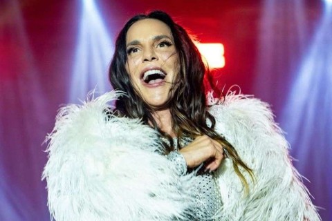 Ivete Sangalo abre temporada de novo programa de humor